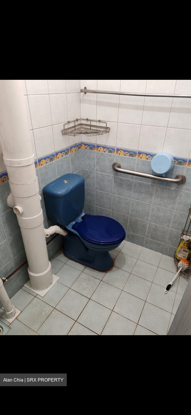 Blk 208 Ang Mo Kio 22 (Ang Mo Kio), HDB 3 Rooms #588146441